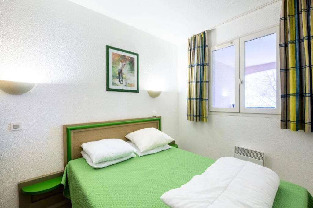 Bel Appartement Vue Sur Piscine 1 Chambre Fermee Et 1 Espace Cabine แซ็งต์-ราฟาเอล ภายนอก รูปภาพ